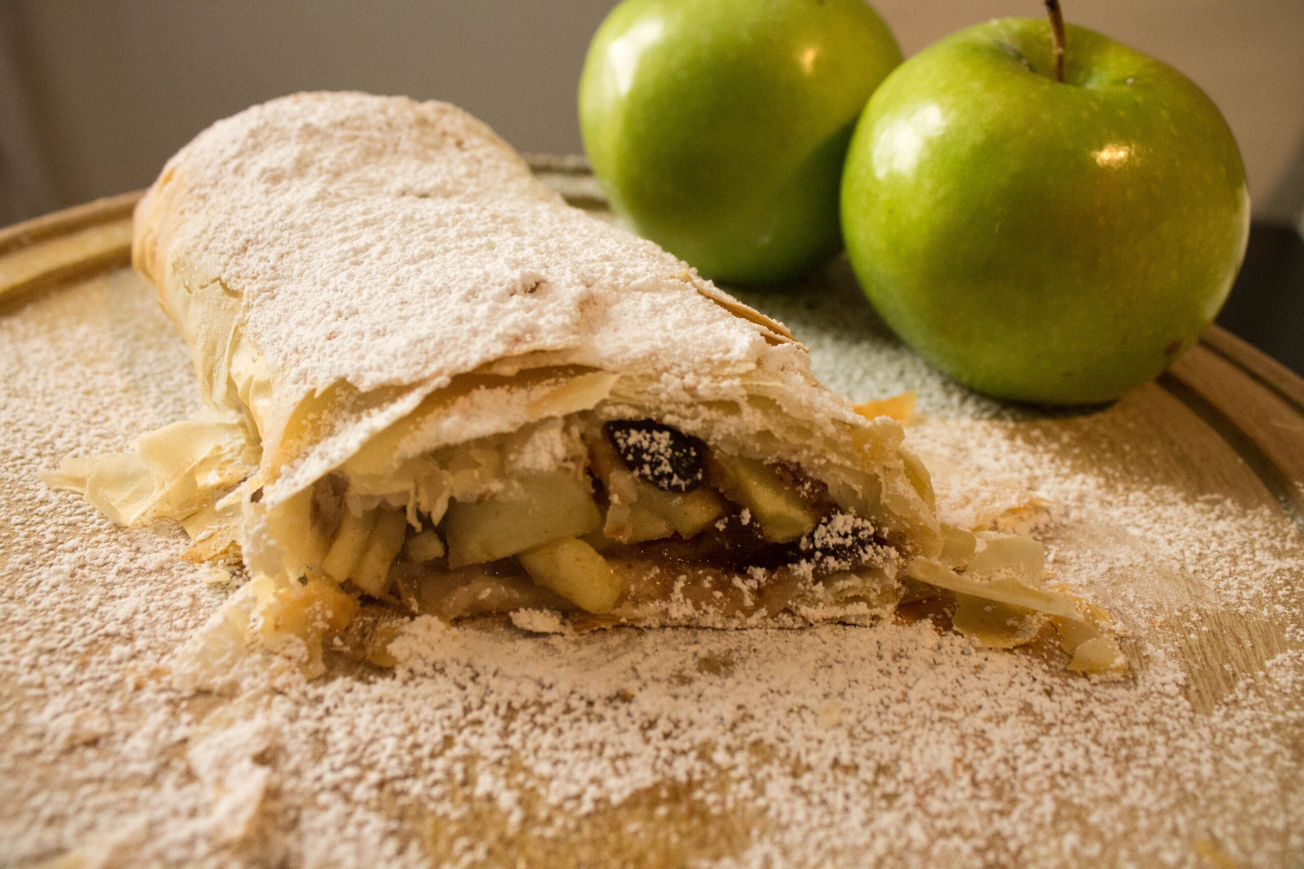 Apfelstrudel (Apple Strudel) - Olivia&amp;#39;s Cuisine