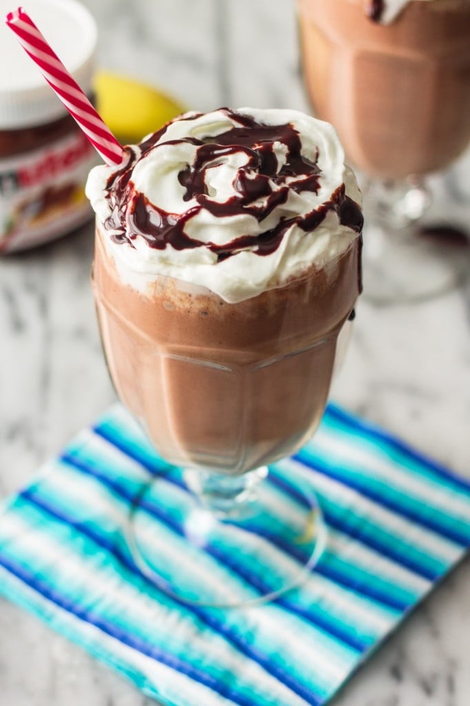 Banana Nutella Milkshake | www.oliviascuisine.com