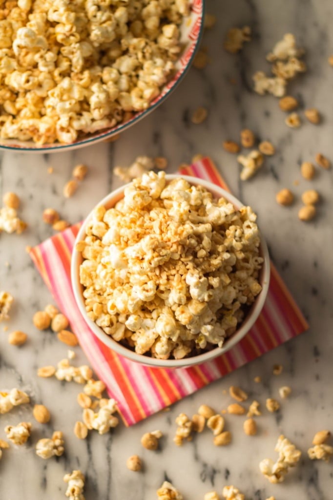 Peanut Butter Popcorn | www.oliviascuisine.com