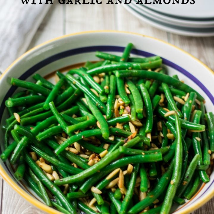 Green Beans with Garlic and Almonds | www.oliviascuisine.com