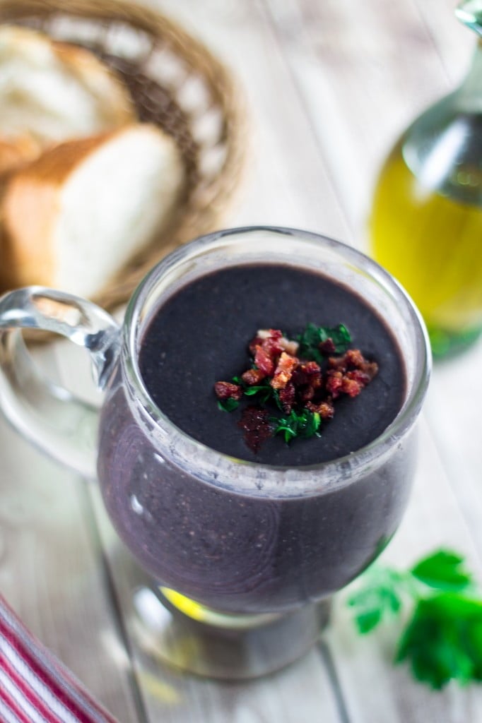 Brazilian Black Bean Soup | www.oliviascuisine.com