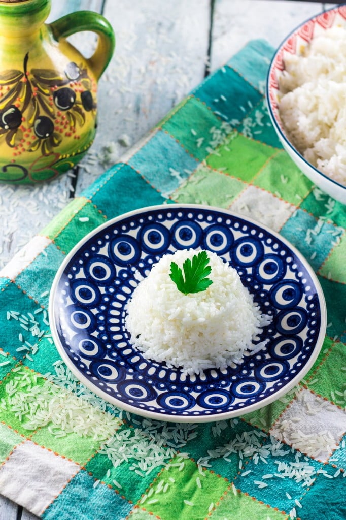 How to Cook Rice (the Brazilian way!) | www.oliviascuisine.com