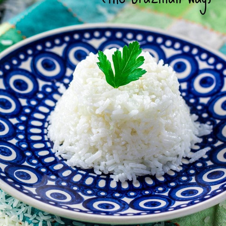 How to Cook Rice (the Brazilian way!) | www.oliviascuisine.com