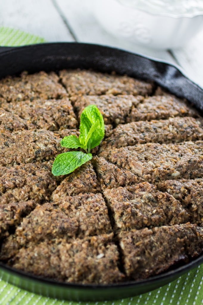 Baked Kibbeh (with Cucumber Yogurt Dip) | www.oliviascuisine.com