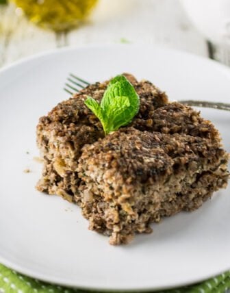 Baked Kibbeh (with Cucumber Yogurt Dip)