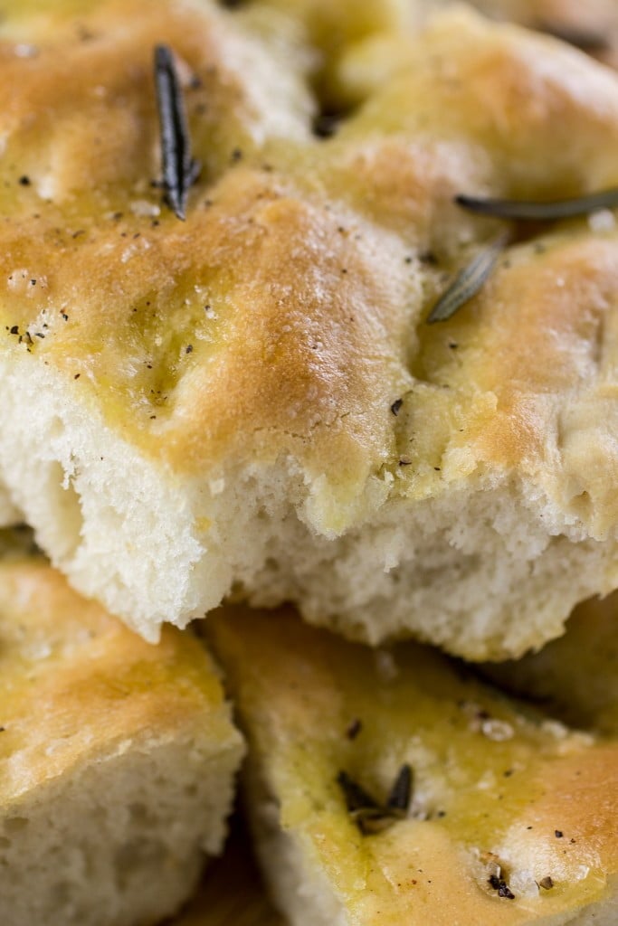 Rosemary Focaccia | www.oliviascuisine.com