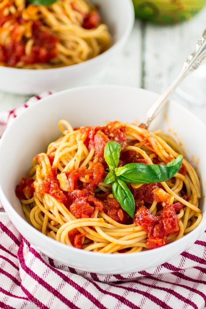 Spaghetti with Simple Marinara Sauce - Olivia's Cuisine