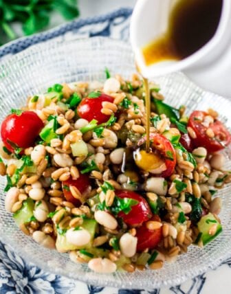 Spelt Salad with Navy Beans, Cherry Tomatoes and Cucumber