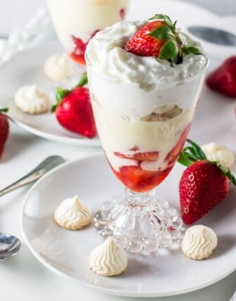 Strawberry Meringue Dessert