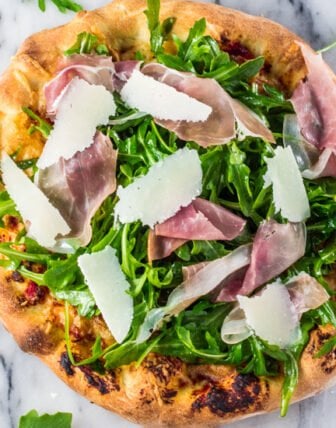 Arugula and Prosciutto Pizza