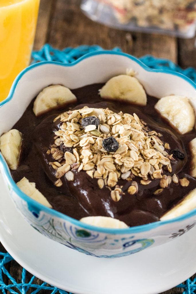 Brazilian Acai Bowl | www.oliviascuisine.com | A quick and easy breakfast that is packed with energy, antioxidants, protein and vitamins. Oh, did I mention it is vegan? :) 