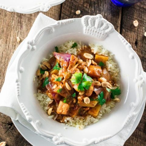 Massaman Curry Chicken | www.oliviascuisine.com | Make delicious Thai food at home with this easy and simple recipe!
