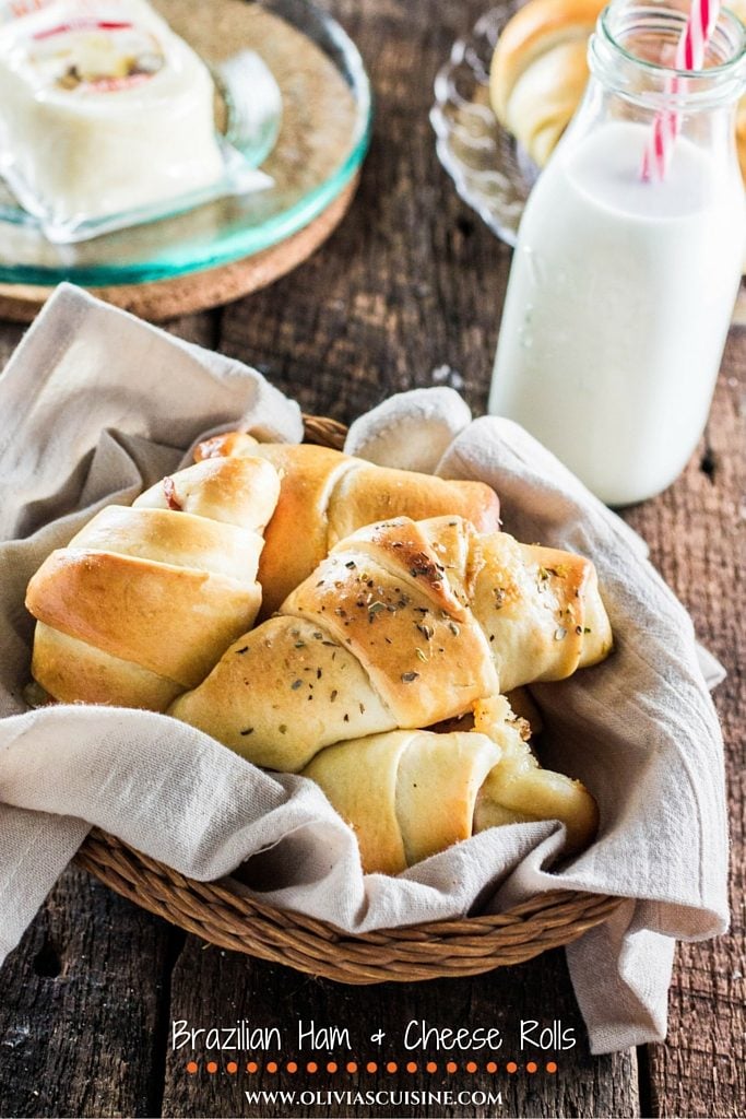 Brazilian Ham and Cheese Rolls | www.oliviascuisine.com | A delicious and easy snack for back to school! Make sure you save some for yourself, cause the kids will wanna devour the whole batch!
