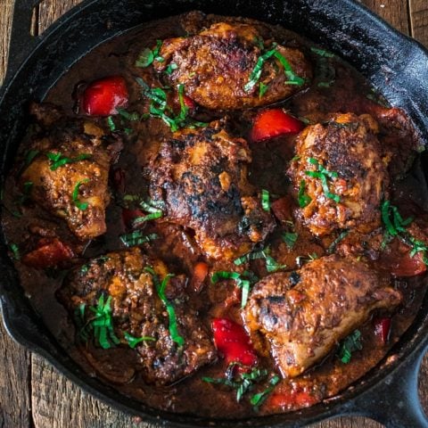 Chicken Cacciatore | www.oliviascuisine.com | Spend less time in the kitchen and more time at the table with your family and friends by making this easy and simple Chicken Cacciatore, using Mezzetta Napa Valley Homemade Marinara Sauce! #FallforFlavor #sp