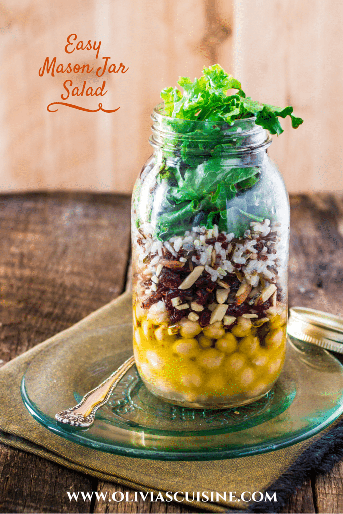 Easy Mason Jar Salad | www.oliviascuisine.com