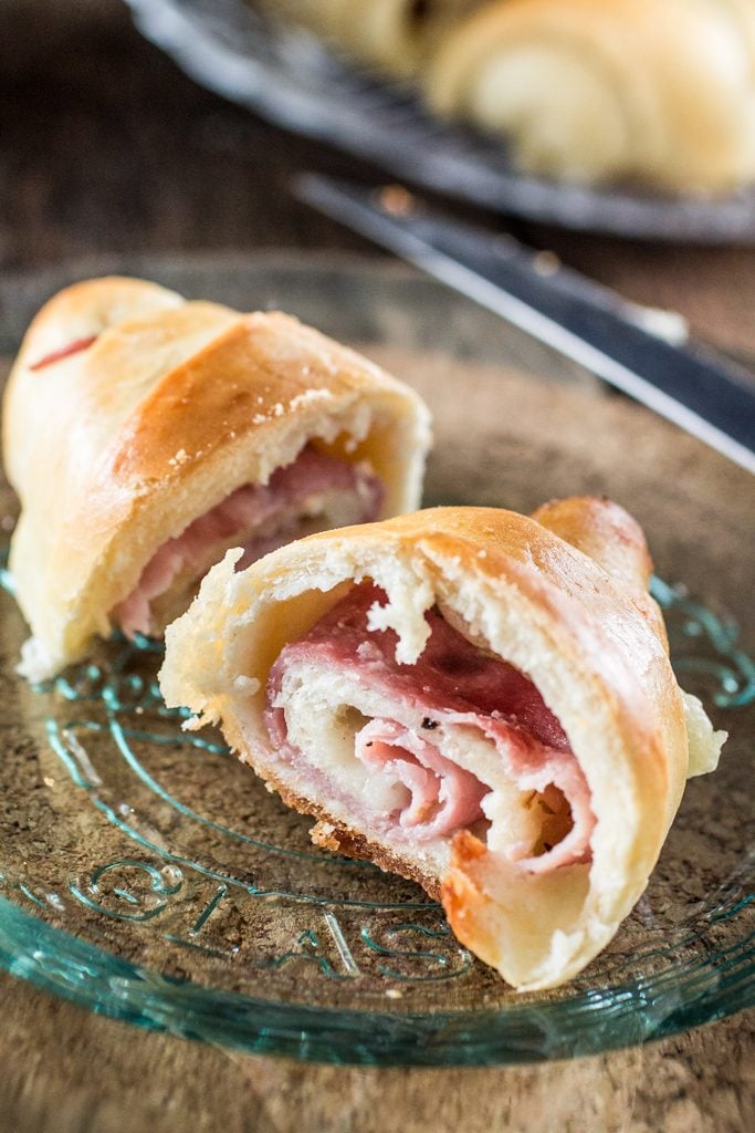 Brazilian Ham and Cheese Rolls | www.oliviascuisine.com | A delicious and easy snack for back to school! Make sure you save some for yourself, cause the kids will wanna devour the whole batch!