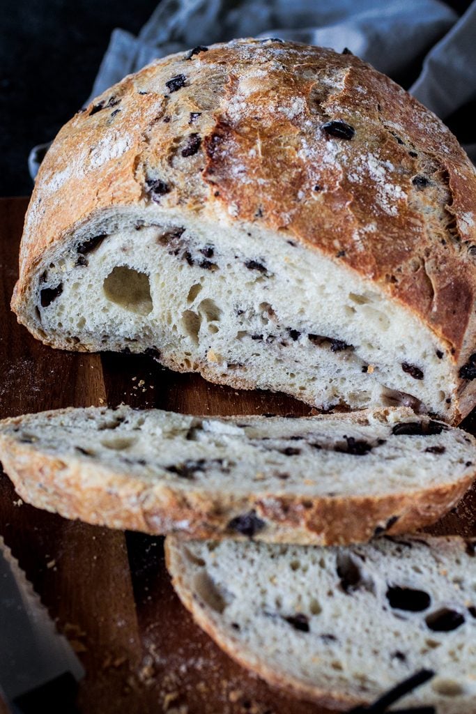 Mediterranean Black Olive Bread | www.oliviascuisine.com | A delicious no-knead crusty bread made with Mezzetta Kalamata Olives! #sponsored