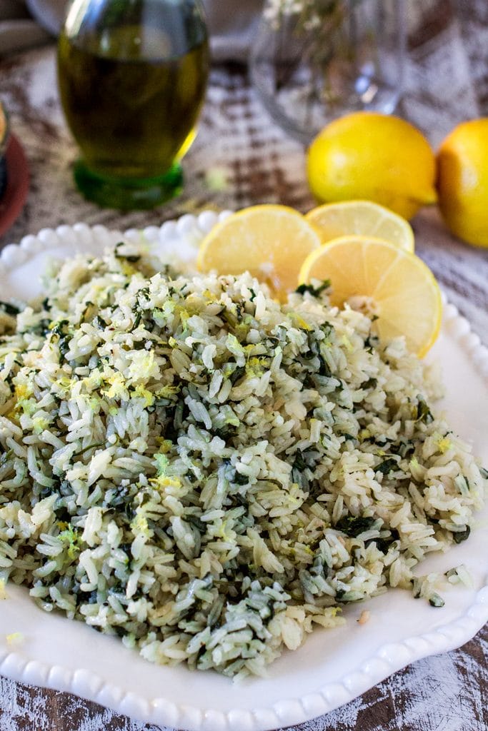 Spanakorizo (Greek Spinach Rice) - A simple yet delicious side dish that goes well with any type of meat, fish or chicken. It also pairs perfectly with Marie Callender's Chicken Pot Pie! YUM! #PotPiePlease #ad