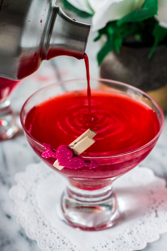 Russian Kiss Cocktail | www.oliviascuisine.com | A romantic vodka cocktail made with cherries, grenadine and club soda!