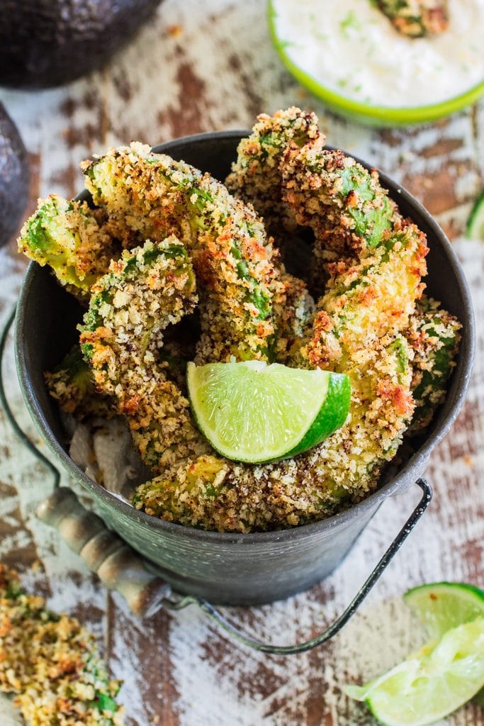 Avocado Fries | www.oliviascuisine.com | Looking for new ways to explore the deliciousness of avocados? Try these crunchy and creamy avocado fries! A great and healthy snack for all times. GuacIt AD