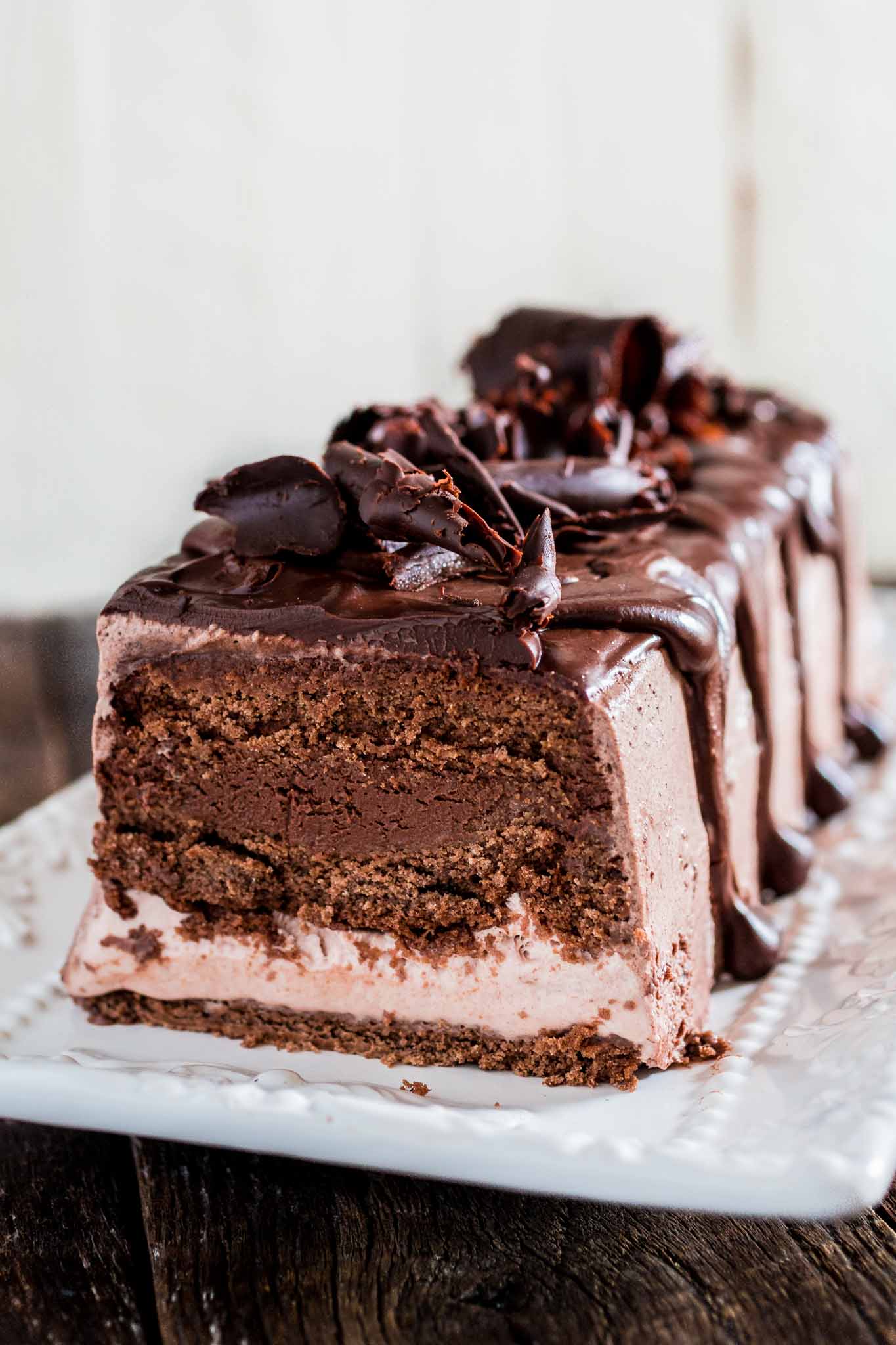 Easy Chocolate Ice Cream Cake Recipe