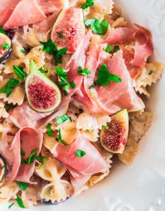 Farfalle with Fresh Figs and Prosciutto