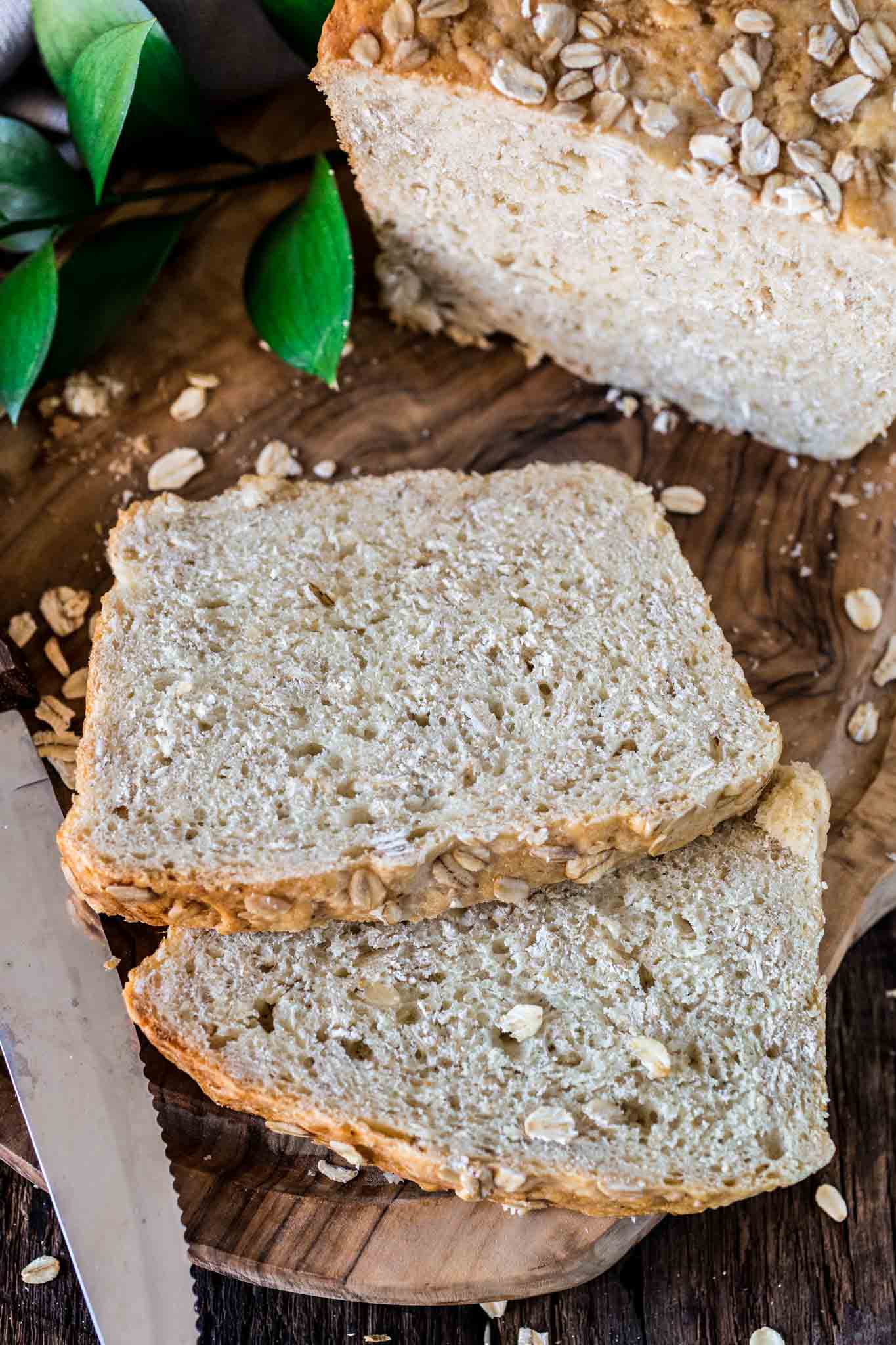 Honey Oat Bread | www.oliviascuisine.com | There’s nothing better than a loaf of fresh Honey Oat Bread right out of the oven! Soft, slightly chewy and oh so delicious.