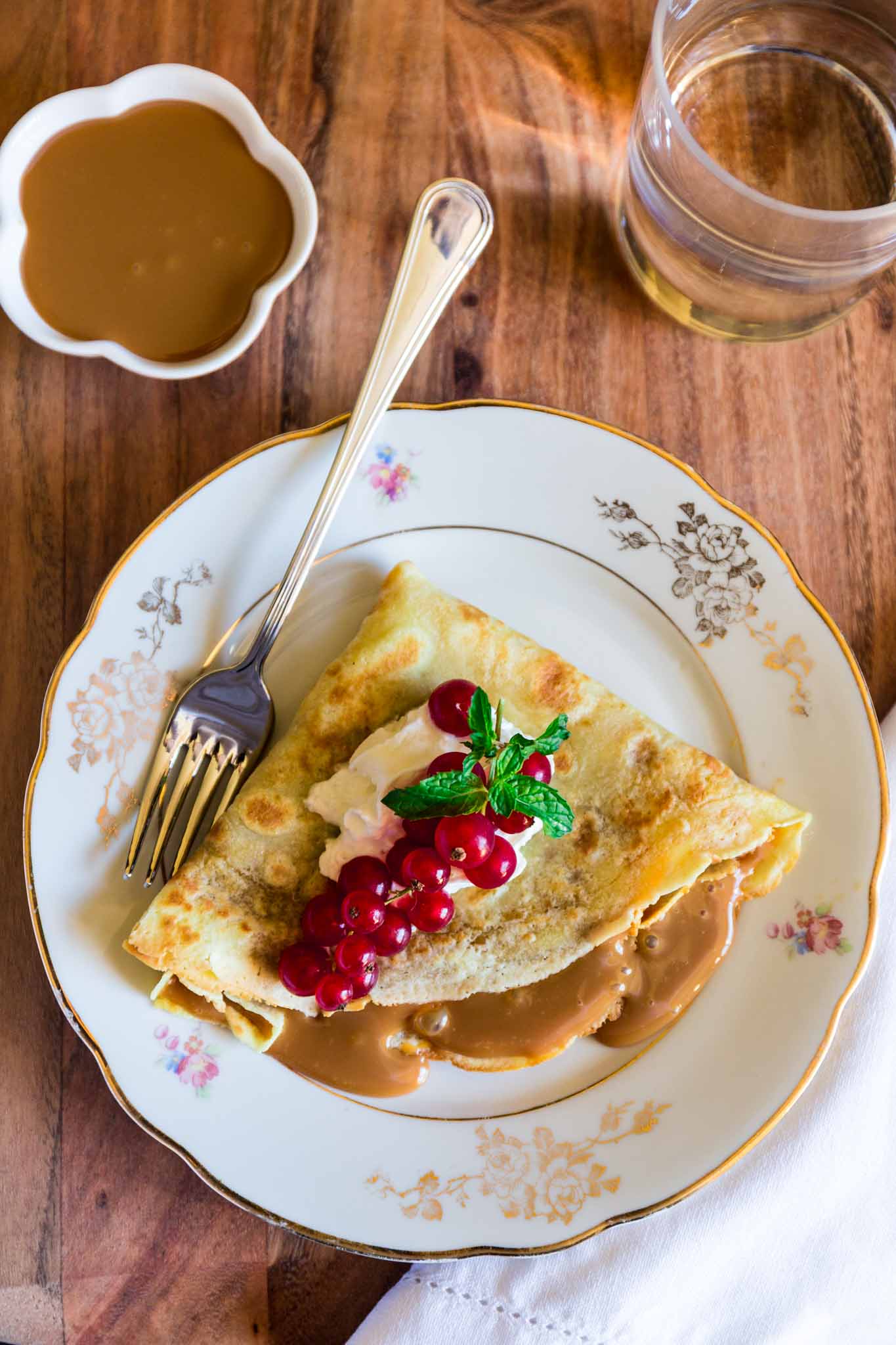 Dulce de Leche Crepes | www.oliviascuisine.com | A simple and easy Argentinian dessert, made even quicker when you use store bought dulce de leche.