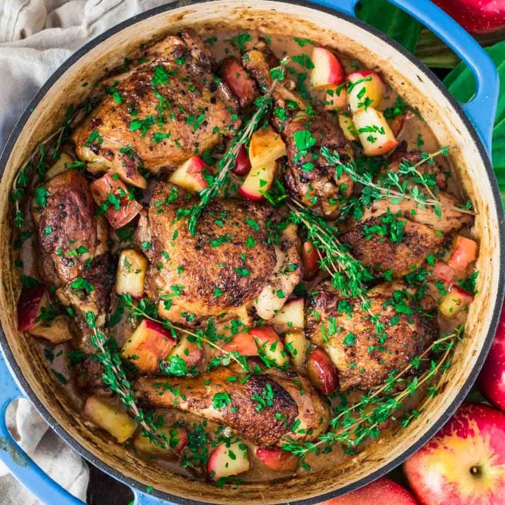 Poulet Vallée D'Auge (Creamy Chicken with Apples)