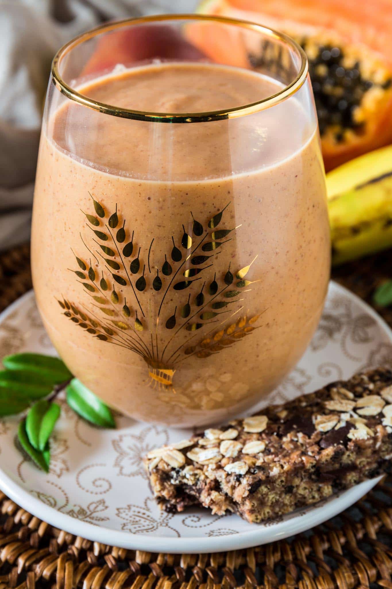Holiday Detox Smoothie | www.oliviascuisine.com | Who said a detox smoothie has to taste awful? This delicious version is packed with nutrients and tastes like tropical paradise!