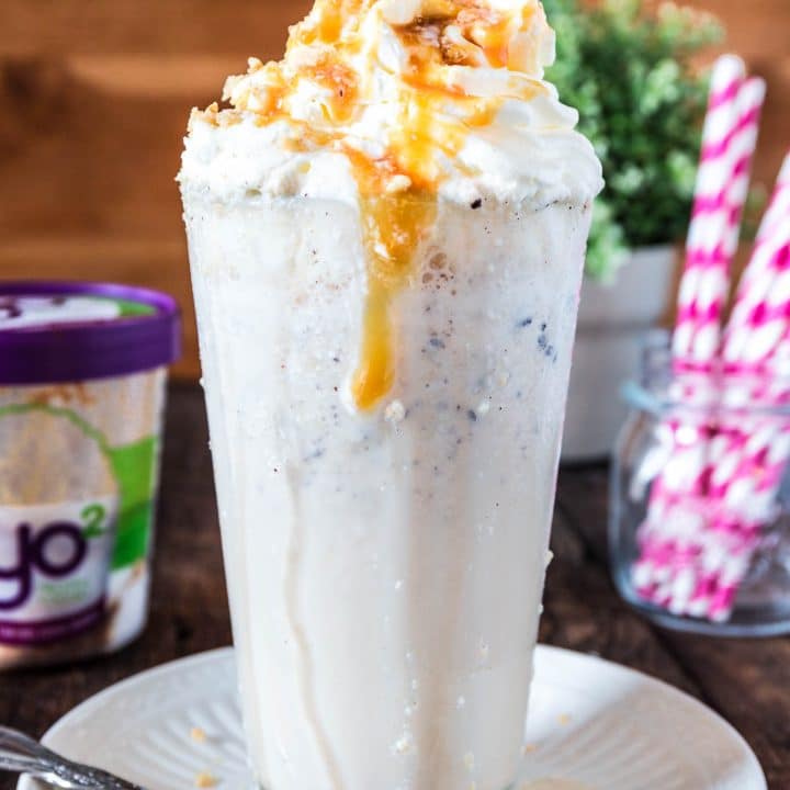 Salted Caramel Frozen Yogurt Milkshake