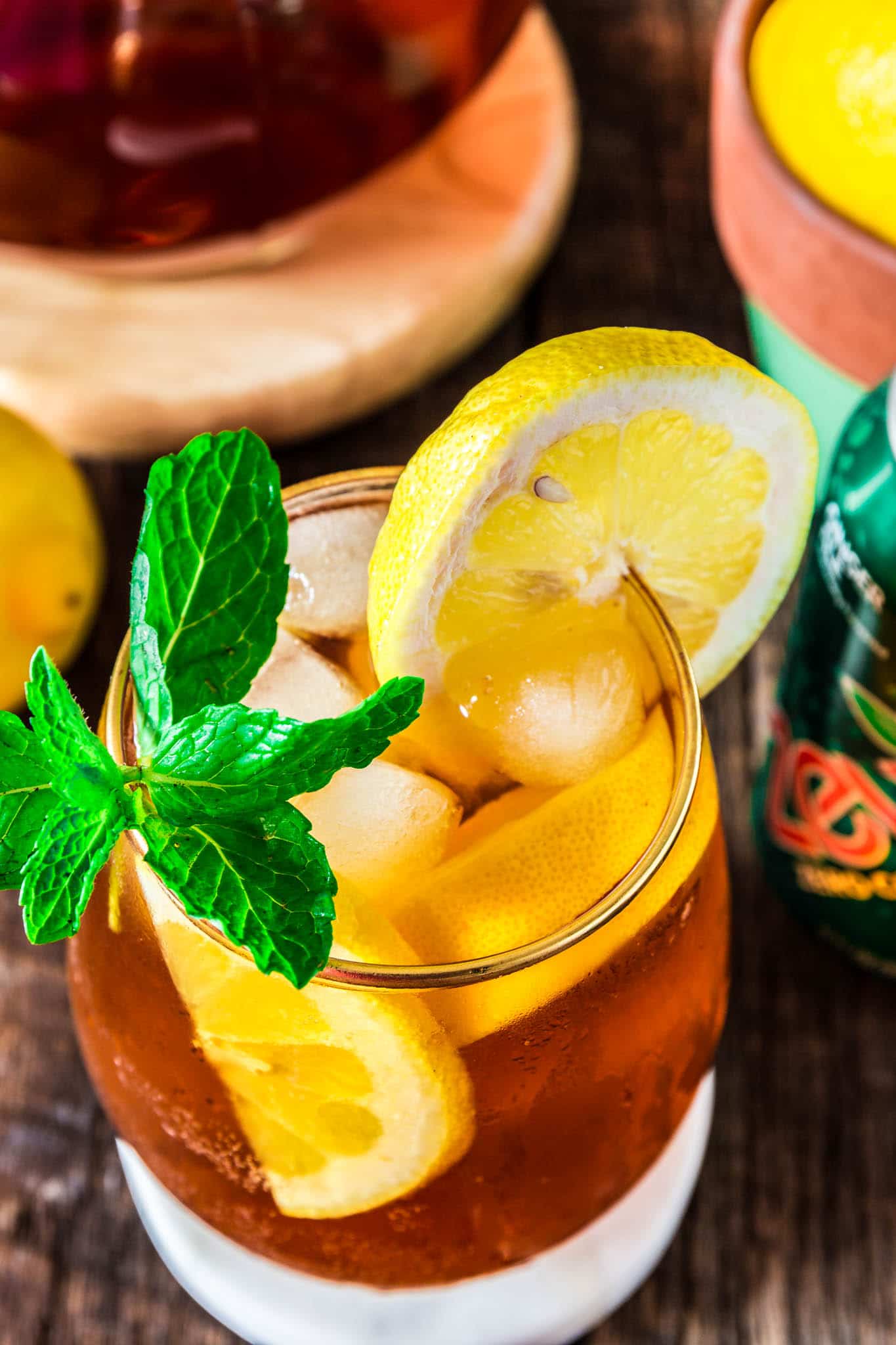 Iced Tea Punch | www.oliviascuisine.com | Refreshing and fizzy, this Iced Tea Punch is exactly what you need on a hot summer day! And the best part? It is sugar free. Meaning you can drink as much as you want without an ounce of guilt! (Recipe by @oliviascuisine.)