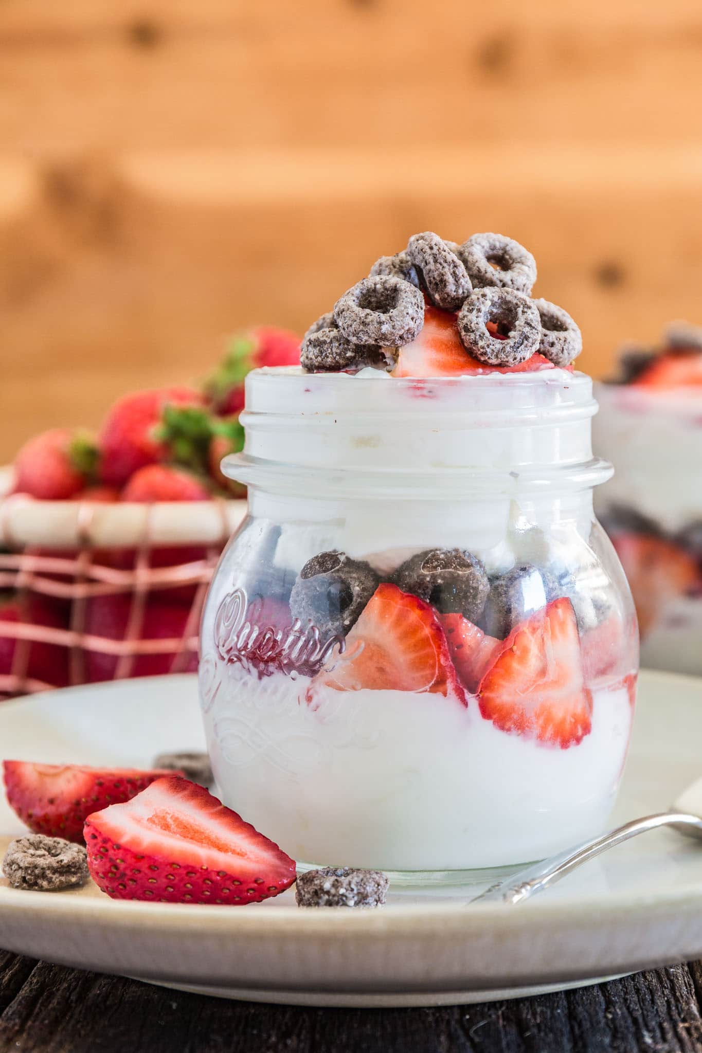 Oreo O's Breakfast Parfait | www.oliviascuisine.com | Tired of the same old, boring breakfast? These fun little parfaits are simple and oh so delicious, thanks to an old childhood favorite who is making a comeback! (Recipe and food photography by @oliviascuisine)