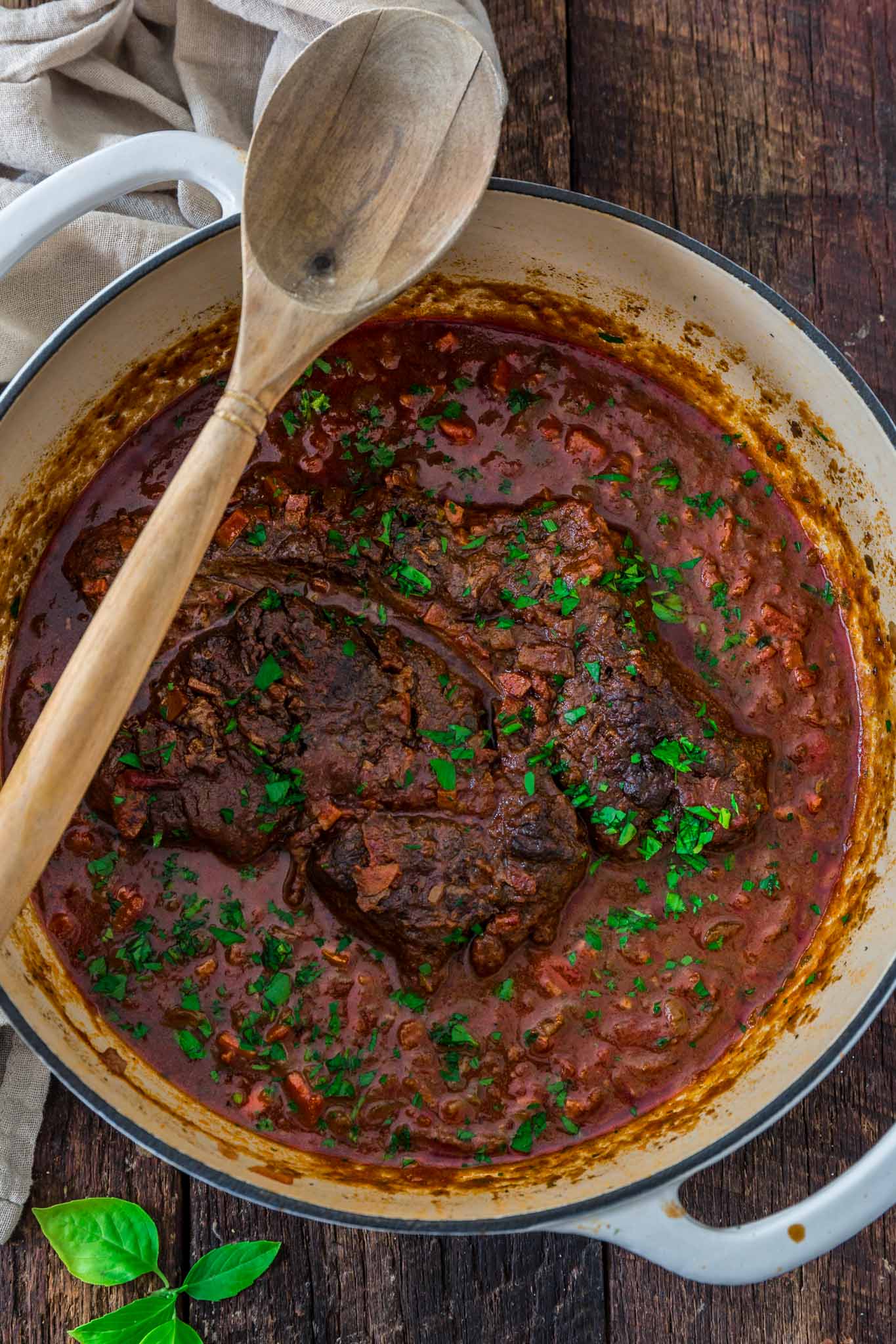 Italian Pot Roast (Stracotto alla Fiorentina) | www.oliviascuisine.com | Cold weather calls for comfort food, like this hearty and cozy Italian Pot Roast. It is made Tuscan style, simmering for hours in a delicious tomato sauce to ensure deep rich flavors while filling your home with the most amazing smells! (Recipe and food photography by @oliviascuisine.)