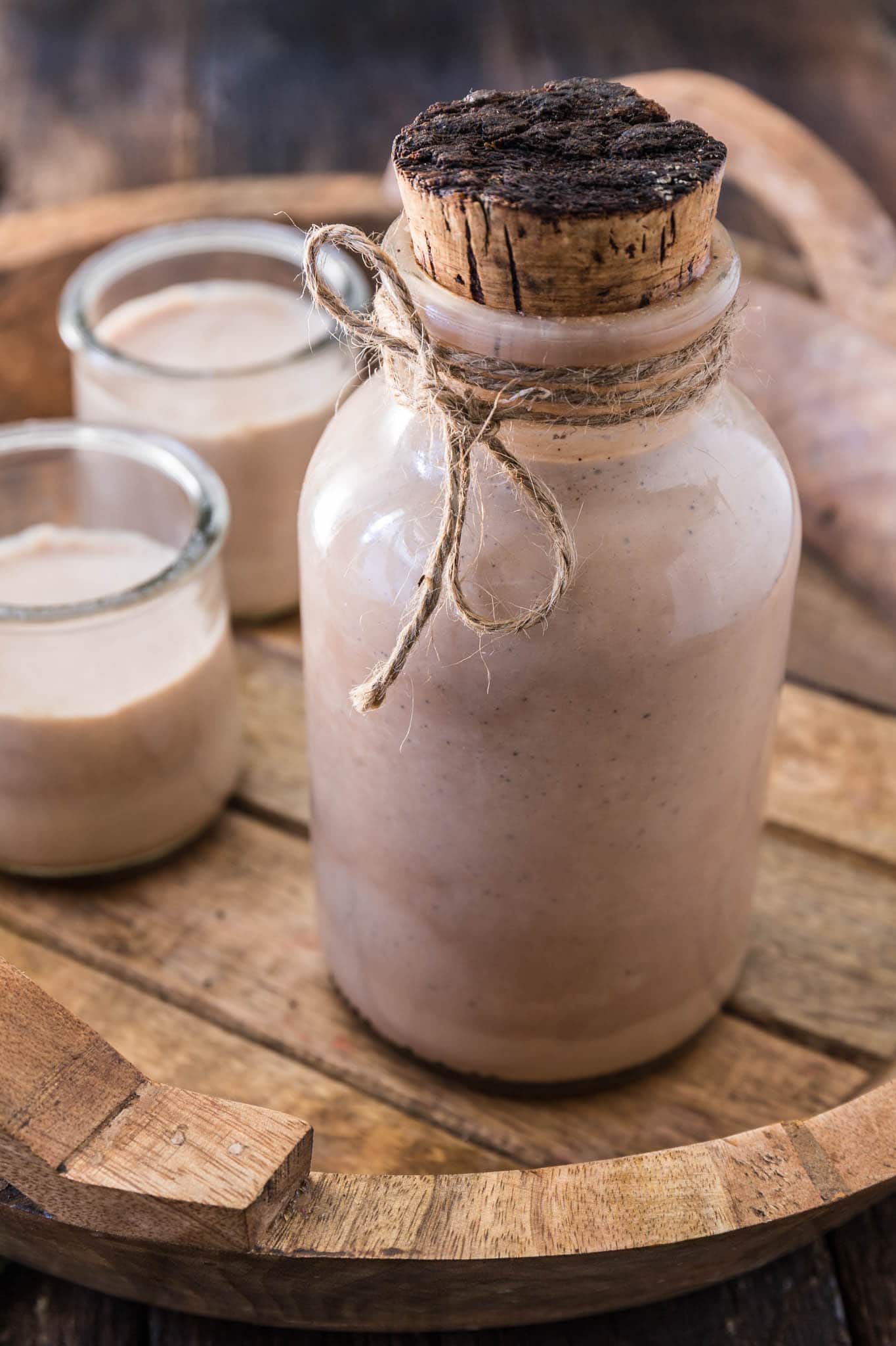 Homemade Irish Cream | www.oliviascuisine.com | Have you ever tried making homemade Irish cream? A blender and a handful of ingredients is all it takes for this do-it-yourself version of Bailey's. Smooth, creamy and perfect for St. Patrick's Day! (Recipe and food photography by @oliviascuisine.)