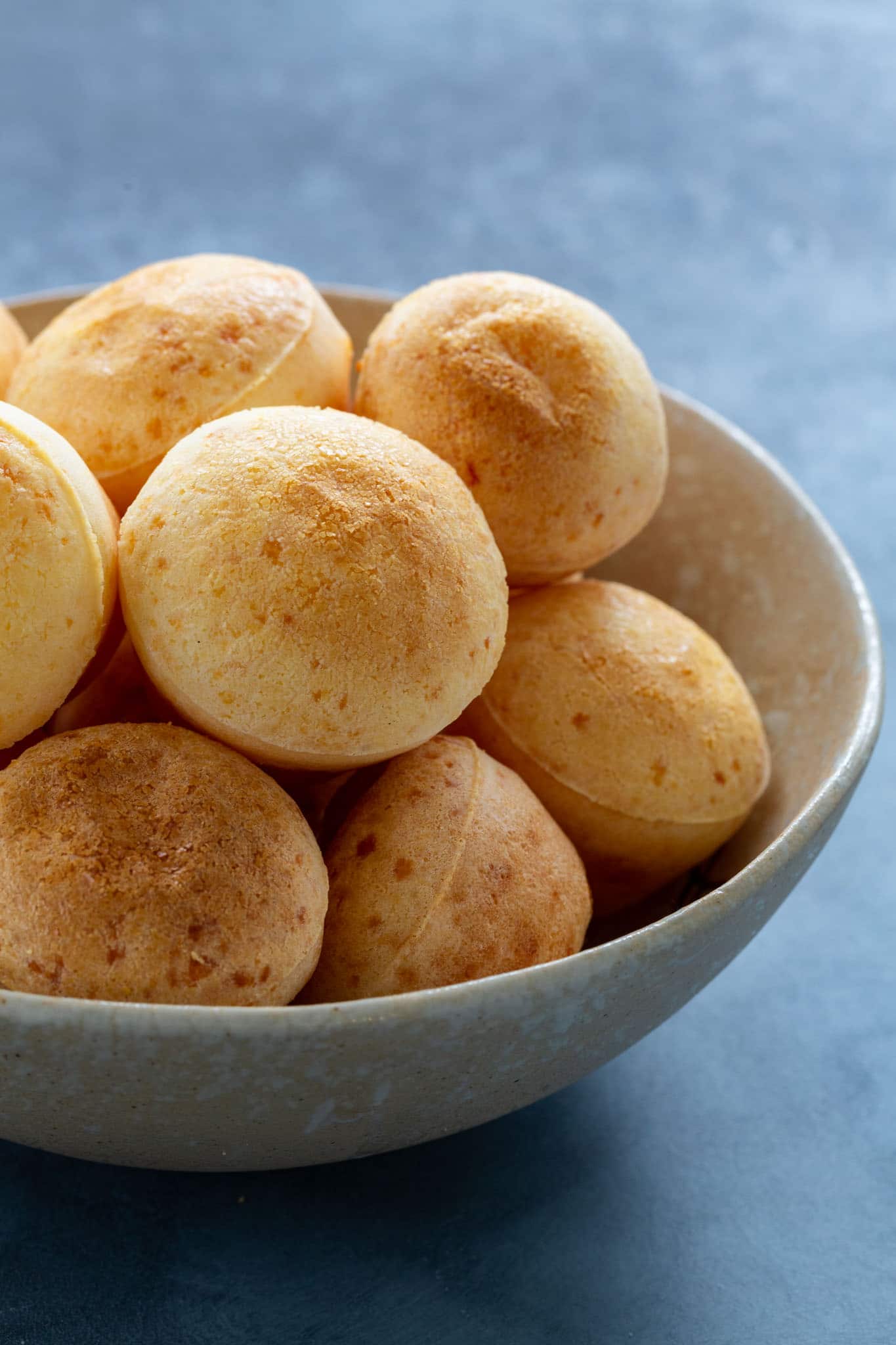 freshly baked pao de queijo