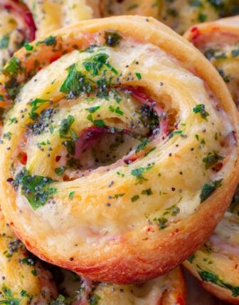 Baked Ham and Cheese Pinwheels