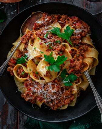 How to Make Bolognese Sauce