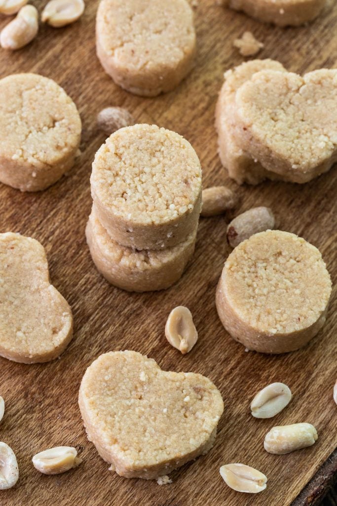 Several Brazilian peanut candies