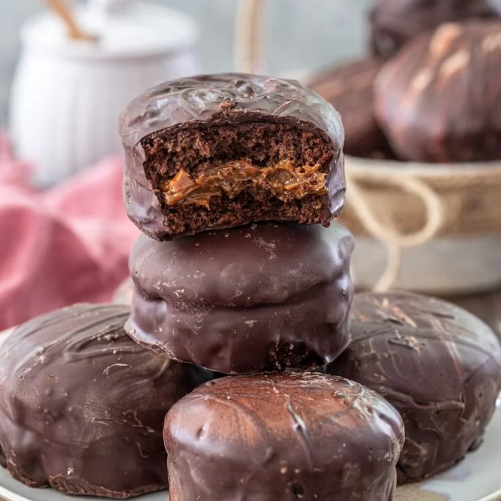 Brazilian Honey Cakes (Pão de Mel)