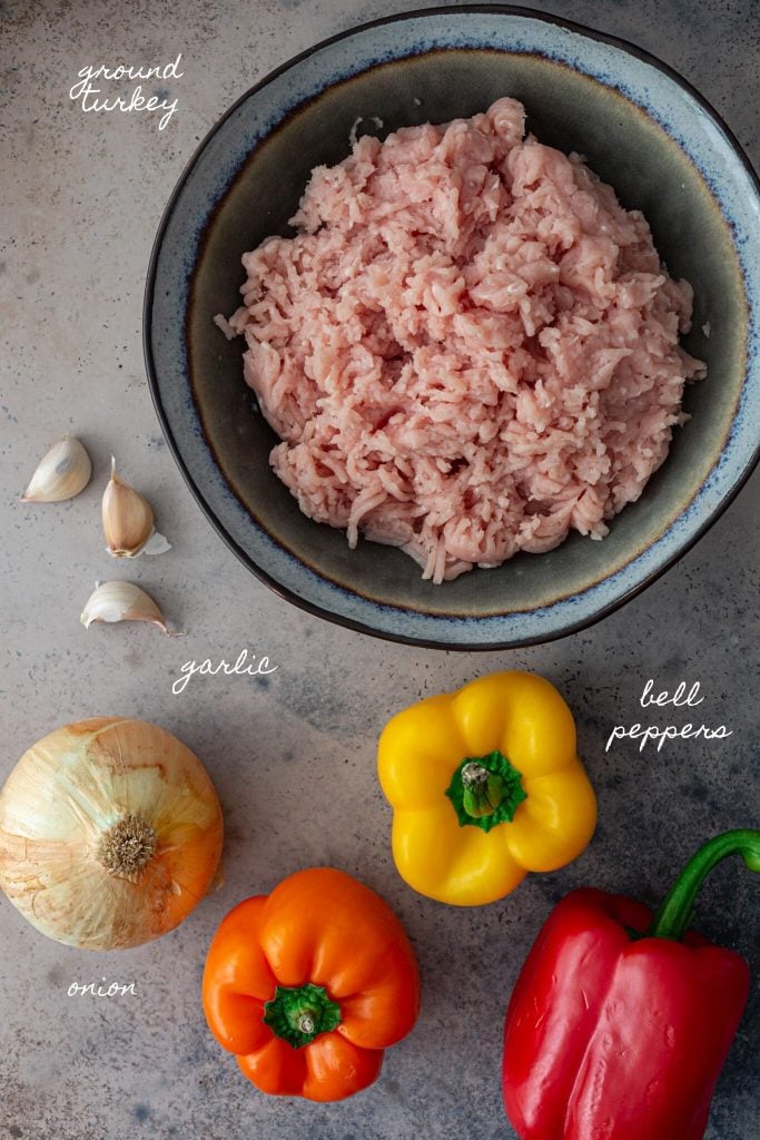 Ground turkey, garlic, onion and peppers.