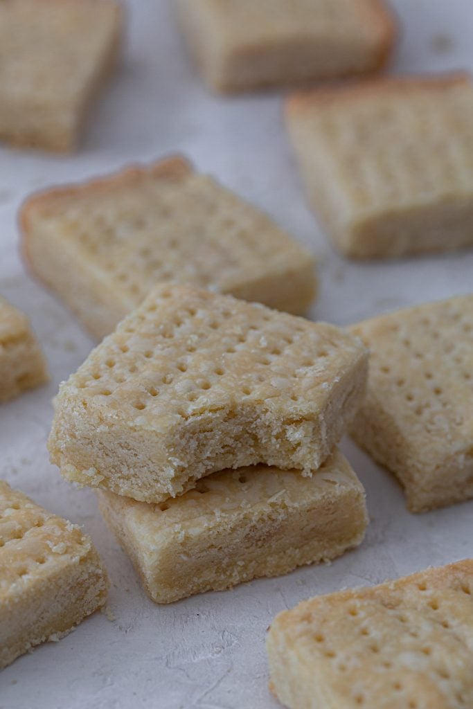 Walkers shortbread copycat.