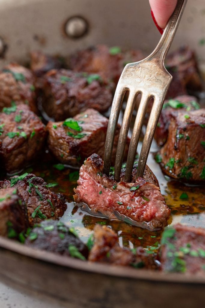 Juicy garlic butter steak bites