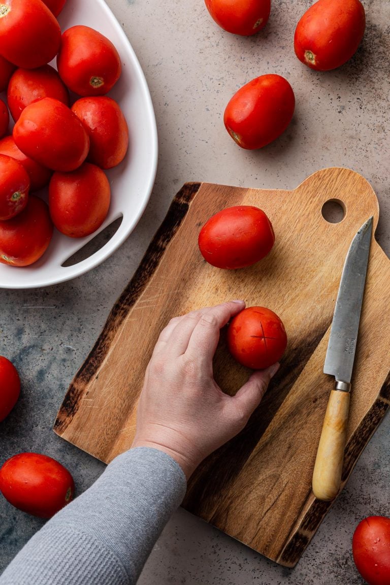 How to peel tomatoes (Blanching Method) Olivia's Cuisine