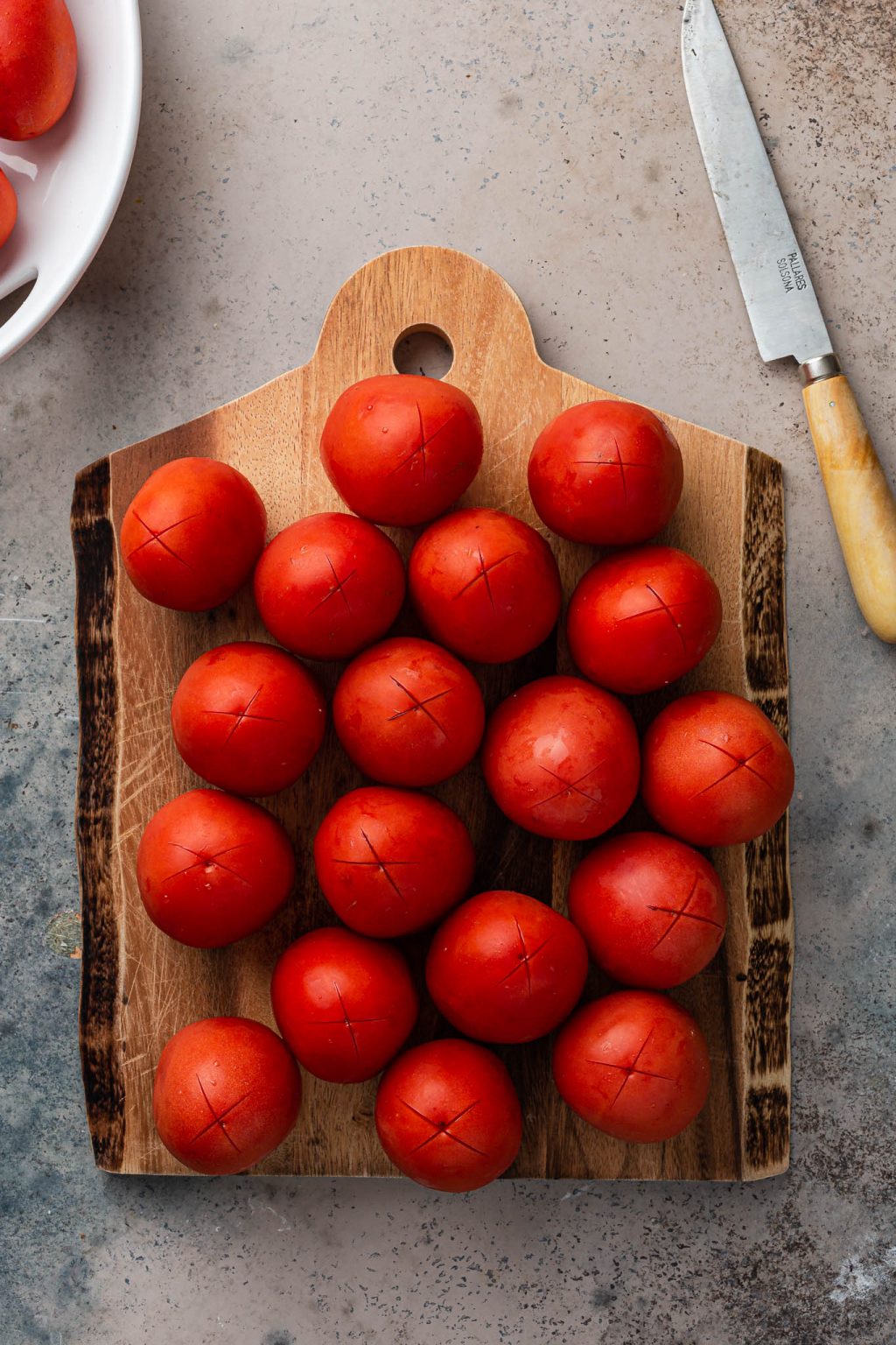 How to peel tomatoes (Blanching Method) Olivia's Cuisine