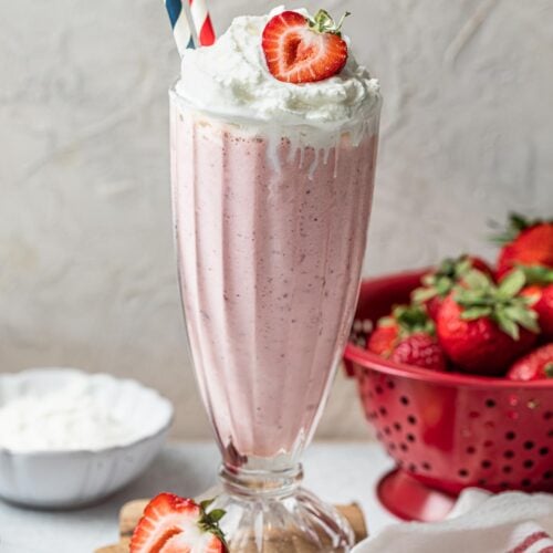 How to Make a Strawberry Milkshake Olivia's Cuisine