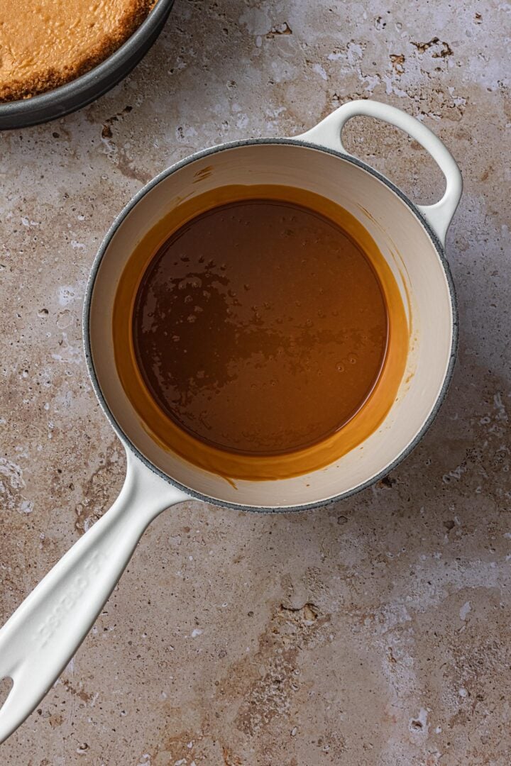 Dulce de leche sauce.