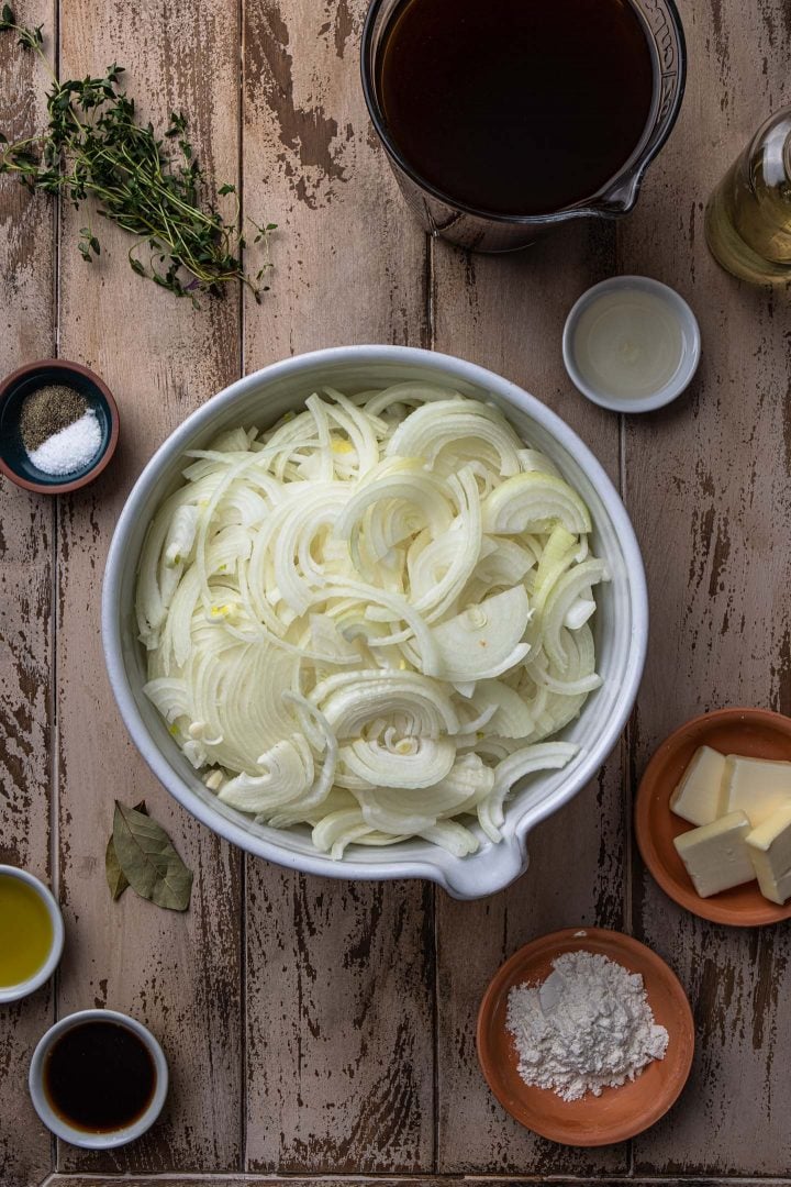 A bowl of sliced onions.