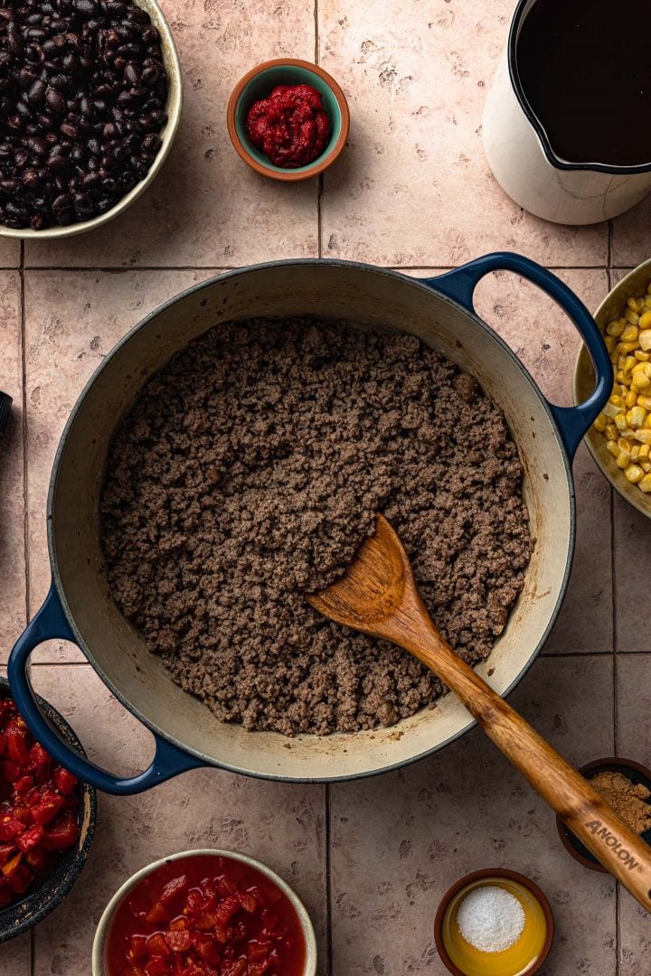 A pot of browned ground beef.