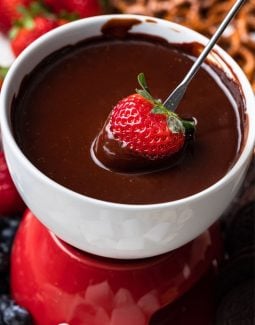Easy Chocolate Fondue Recipe  Only 5 ingredients   - 20